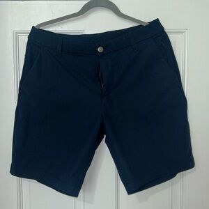Men’s Lululemon ABC Classic Fit short 31” x 9” in Navy